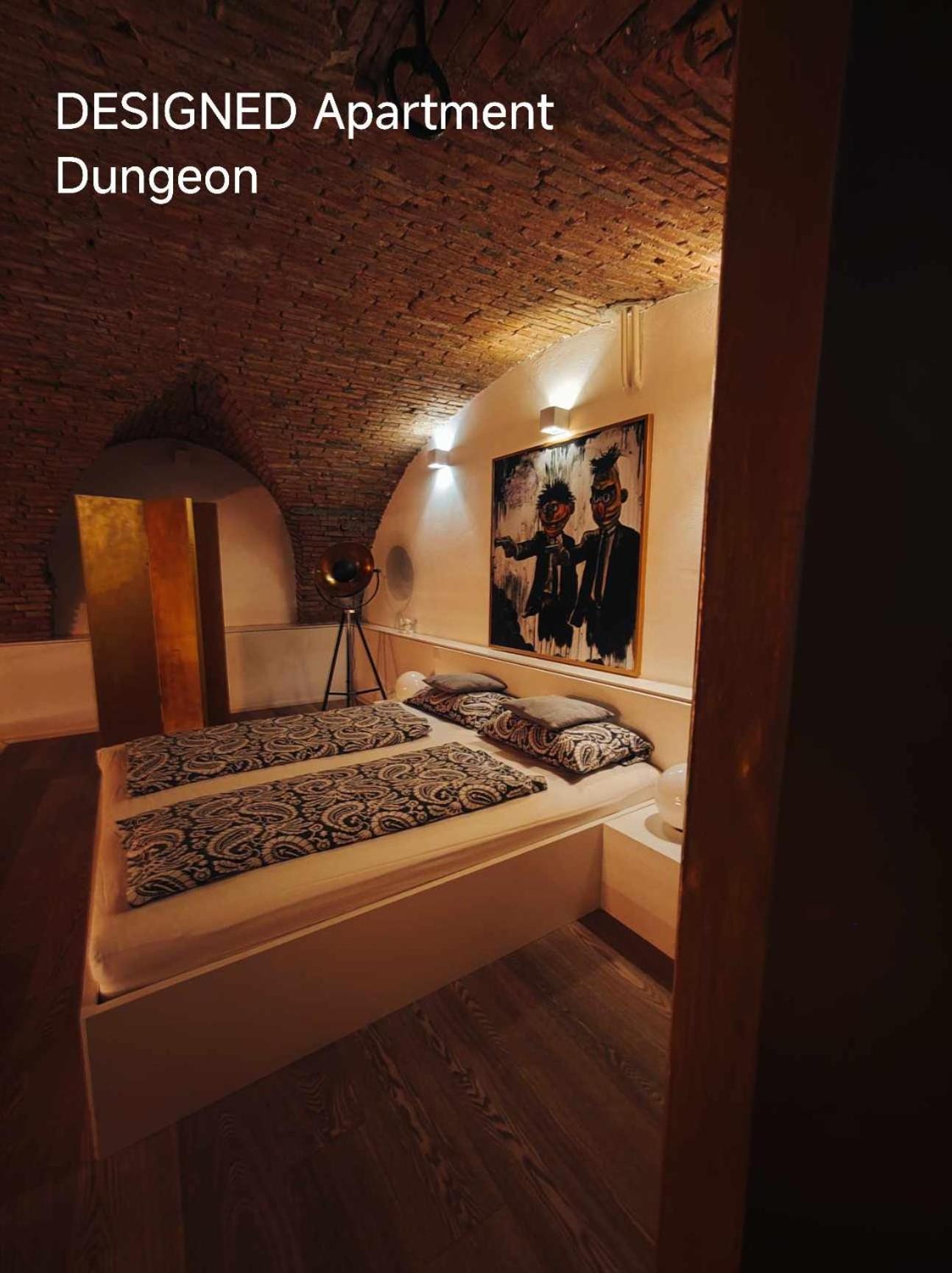 Dungeon Apartment 卢布尔雅那 外观 照片